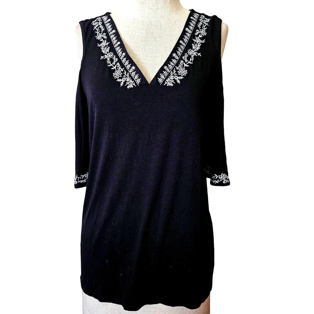 Adrianna Papell Black Open Shoulder Top Size Medium